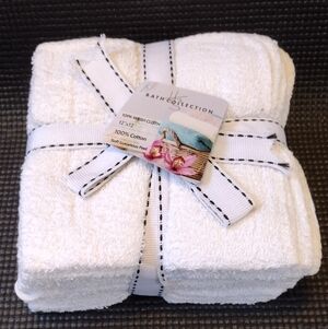 White Cotton Washcloth Set